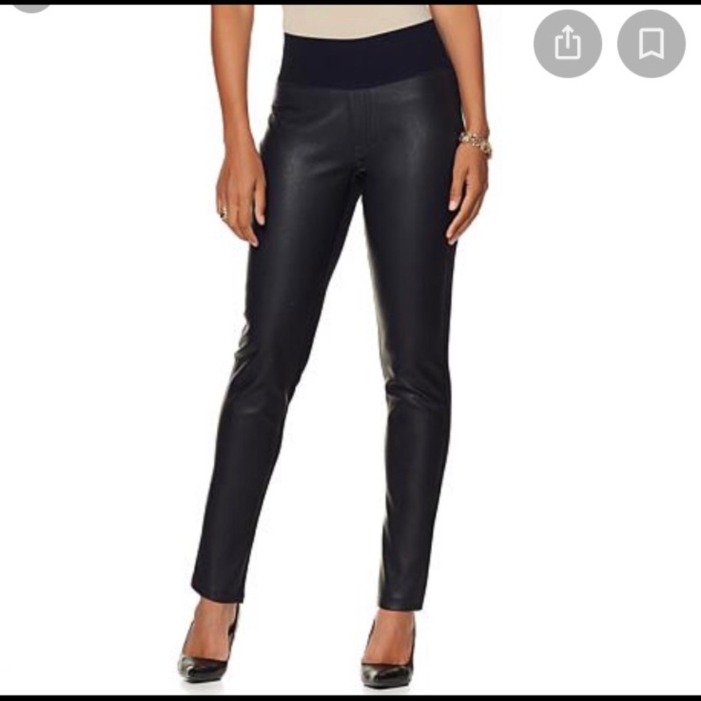 NWT DG2 by Diane Gilman Navy Faux Leather Leggings